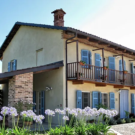 Cascina Ponchietta 컨트리하우스 몬타